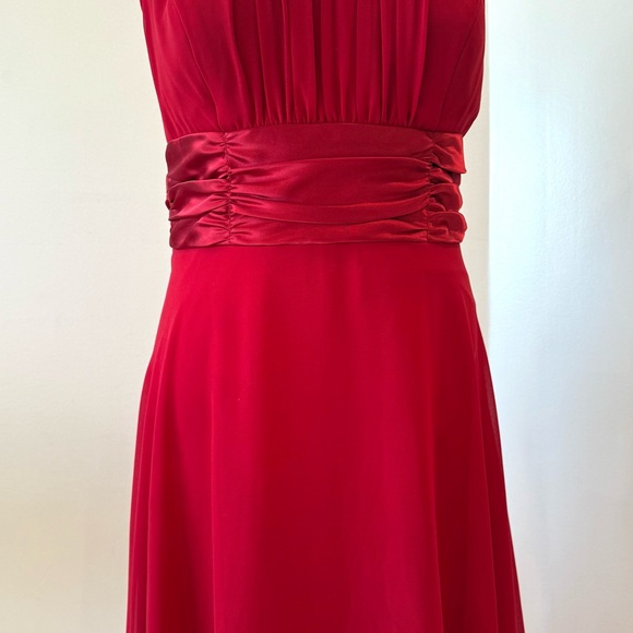 Elegant Red Chiffon Dress - very beautiful ❤️ - Picture 13 of 16